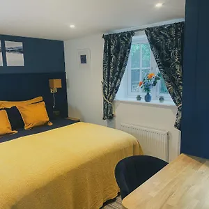 https://brambling-fields-bb.yorkshirehotels.net